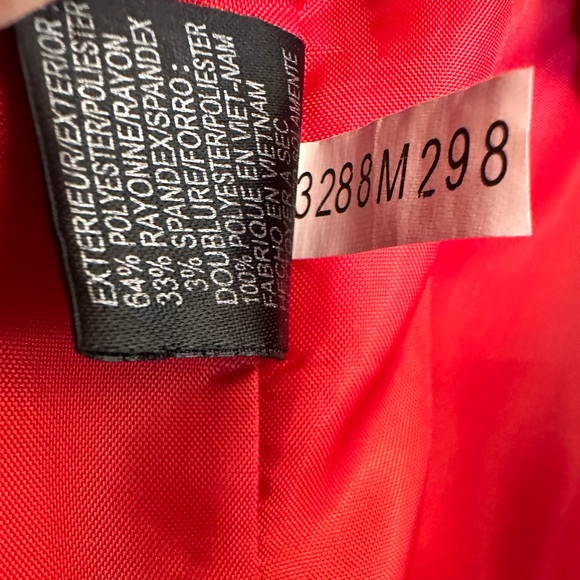 Tahari Arthur S. Levine Red Structured Blazer Jacket Size 10 - Picture 8 of 10
